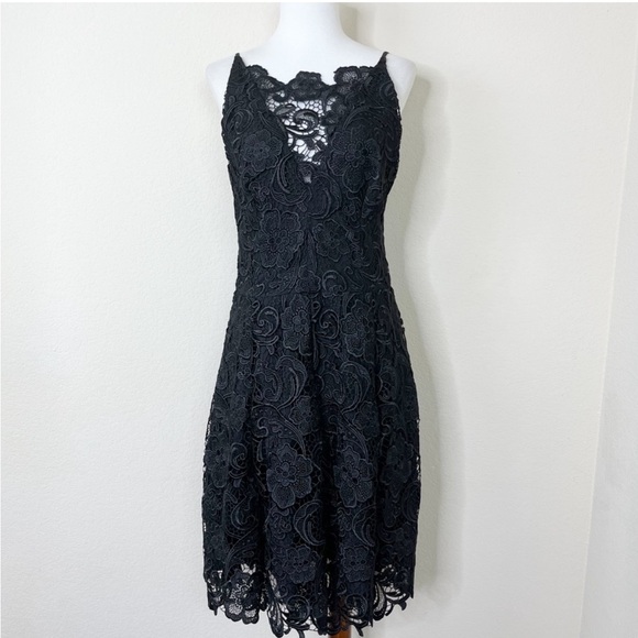 Dress the Population Hayden Crochet Lace Black Dress, Size 6 Excellent Condition - Picture 3 of 8